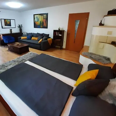 Laurens Fuer 10 Gaeste Hébergement de vacances *